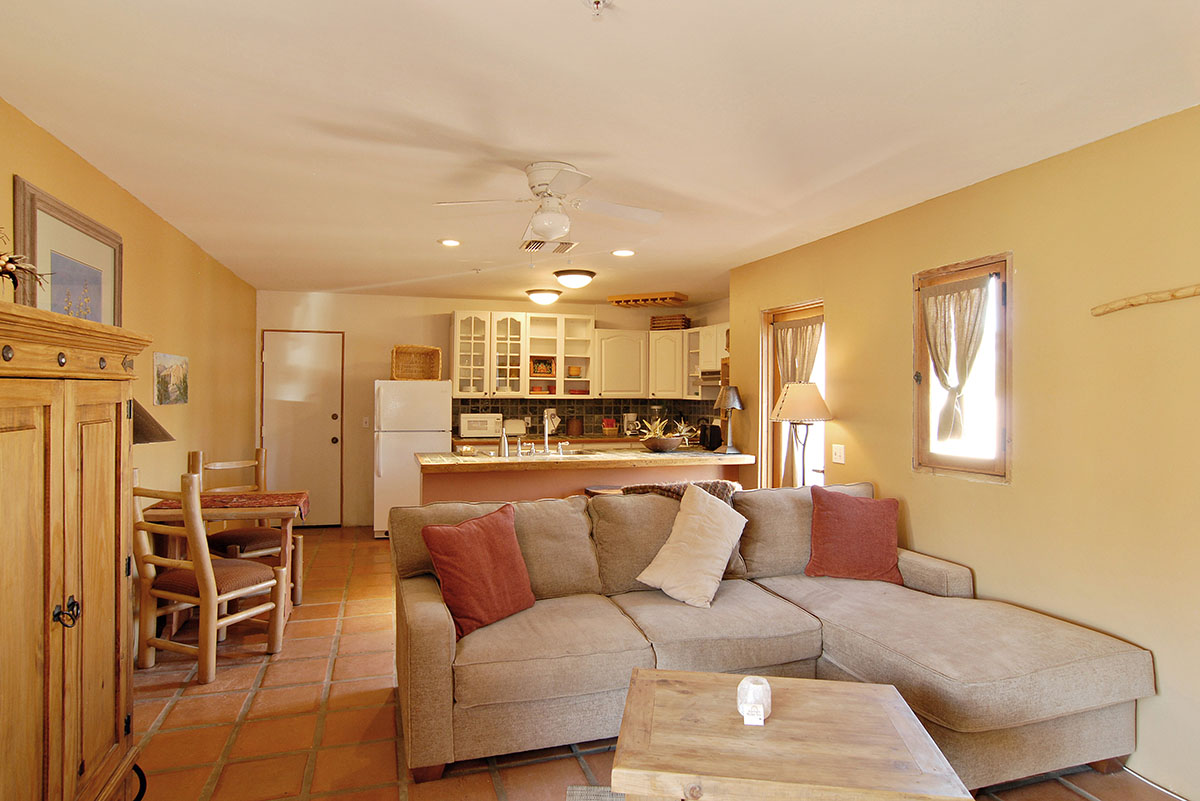 La Casita King Suite